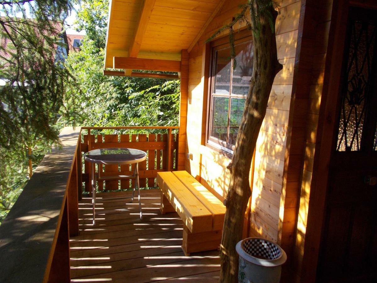Baumhaus Wolfshoehle Fischach Екстер'єр фото